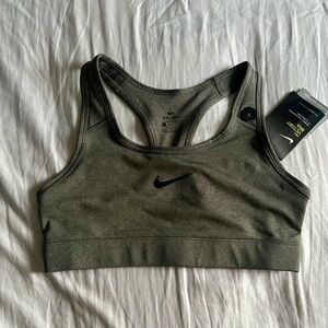 Nike sports bra, Medium impact.
